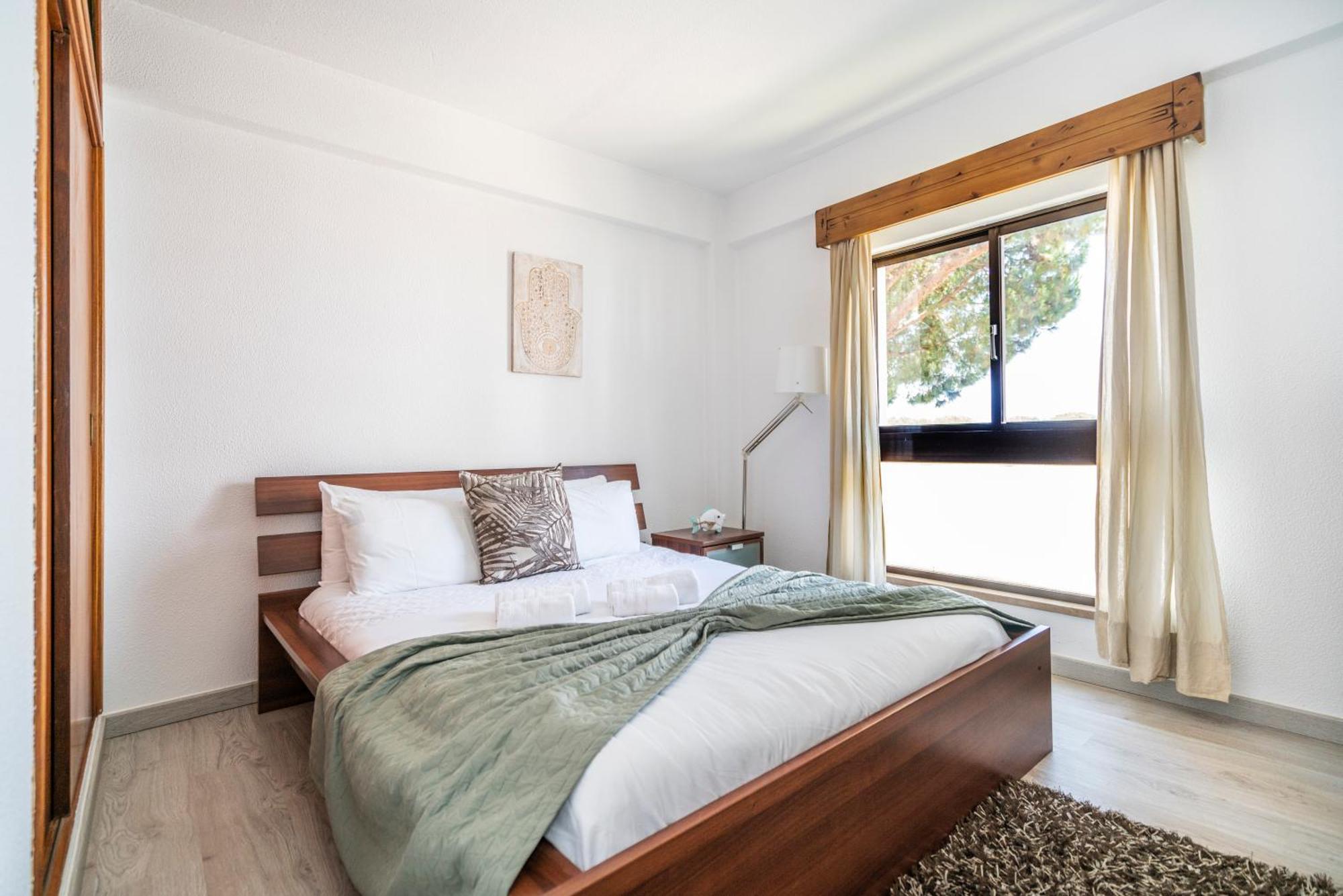 Lovely 1Bed Flat Short Walk To The Marina Vilamoura Quarteira Exterior photo